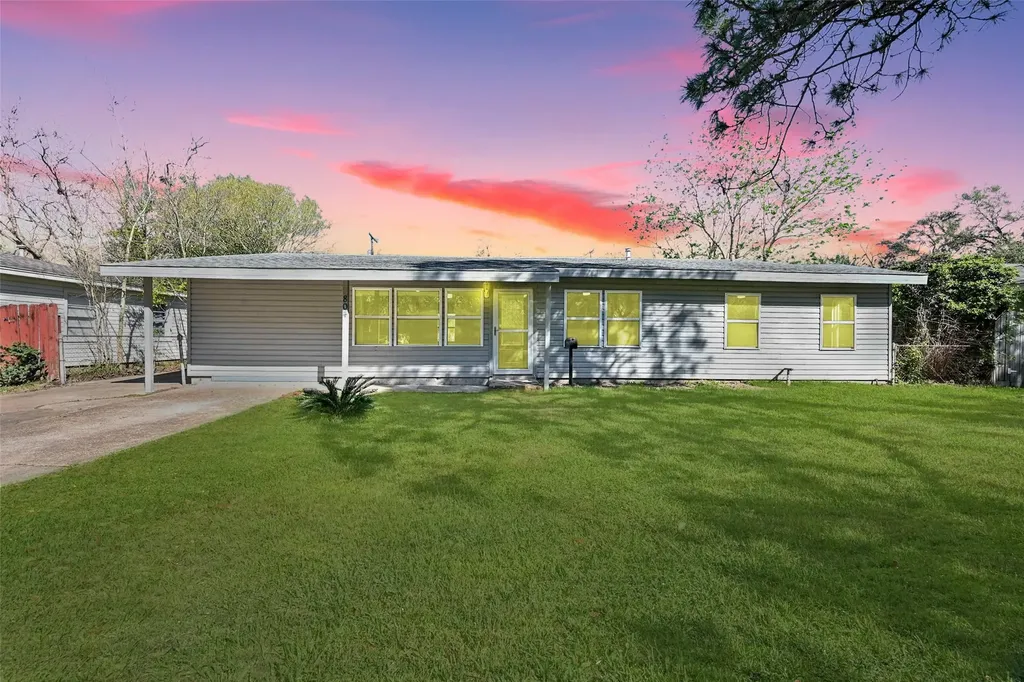 804 23rd Avenue N Texas City TX 77590