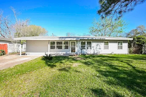 804 23rd Avenue N Texas City TX 77590