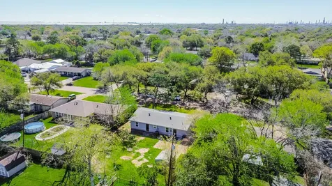 804 23rd Avenue N Texas City TX 77590
