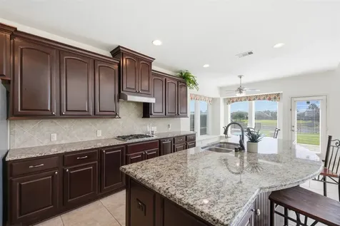 2711 Wild Lilac Drive Pearland TX 77584