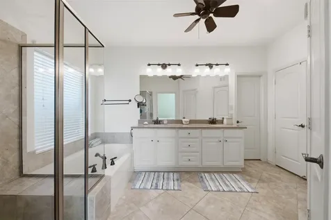 2711 Wild Lilac Drive Pearland TX 77584