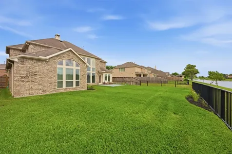 2711 Wild Lilac Drive Pearland TX 77584