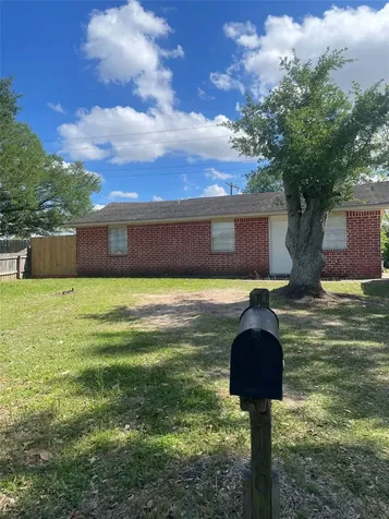 1801 Cardinal Drive League City TX 77573