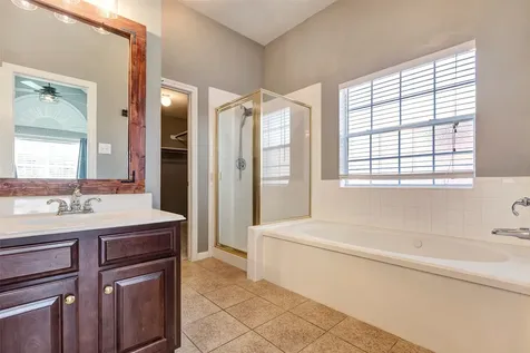 11514 Tara Place Pearland TX 77584