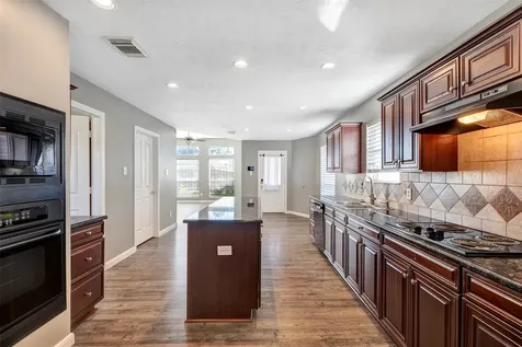 11514 Tara Place Pearland TX 77584