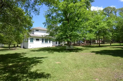 8912 Forest Lake Drive Montgomery TX 77316