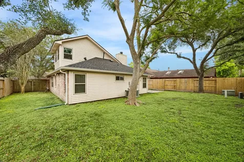 1054 Margate Drive Pearland TX 77584