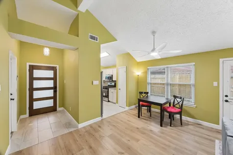 1054 Margate Drive Pearland TX 77584