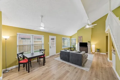 1054 Margate Drive Pearland TX 77584