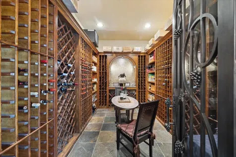 53 New Oak Trail Kingwood TX 77346