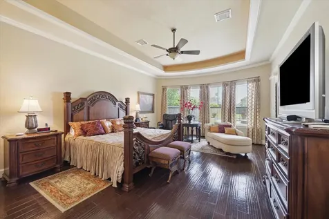53 New Oak Trail Kingwood TX 77346