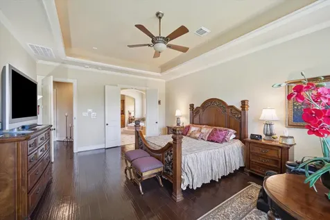 53 New Oak Trail Kingwood TX 77346