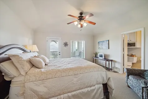 53 New Oak Trail Kingwood TX 77346
