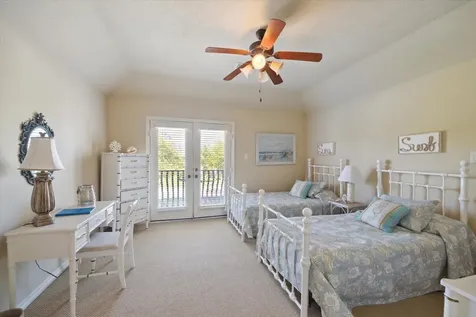 53 New Oak Trail Kingwood TX 77346