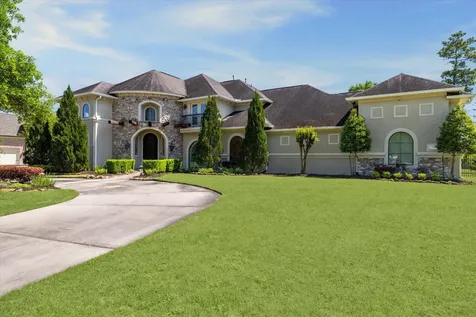 53 New Oak Trail Kingwood TX 77346