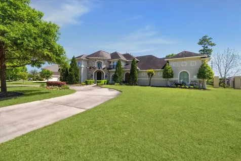 53 New Oak Trail Kingwood TX 77346