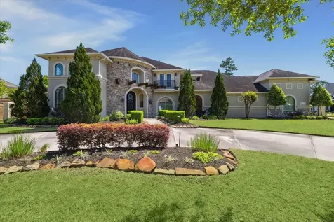 53 New Oak Trail Kingwood TX 77346