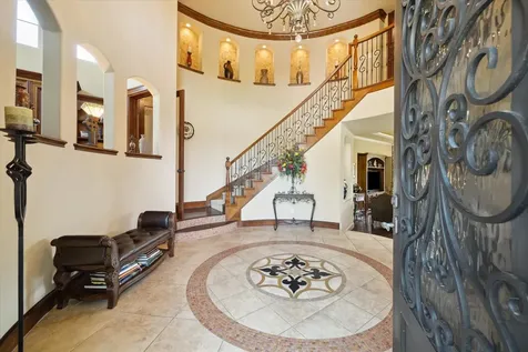 53 New Oak Trail Kingwood TX 77346