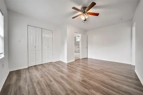 1710 Shelby Street A Houston TX 77009