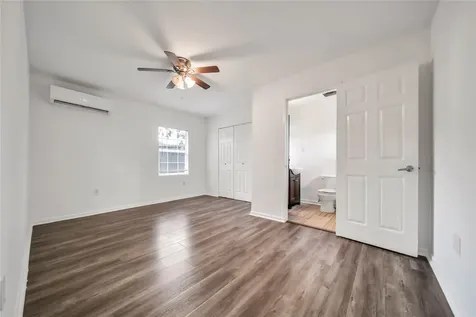 1710 Shelby Street A Houston TX 77009