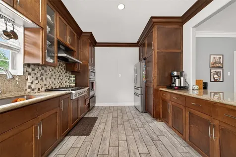 18015 Bambridge Drive Houston TX 77090