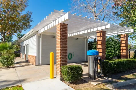 15270 Voss Road 0825 Sugar Land TX 77498