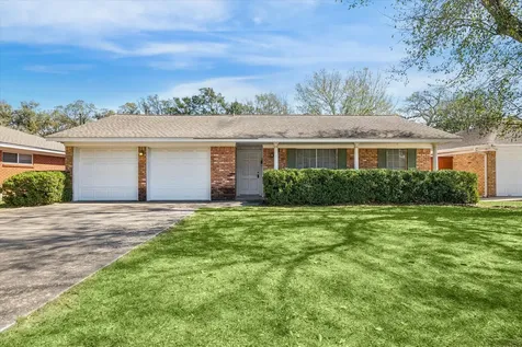 1338 Spillers Lane Houston TX 77043