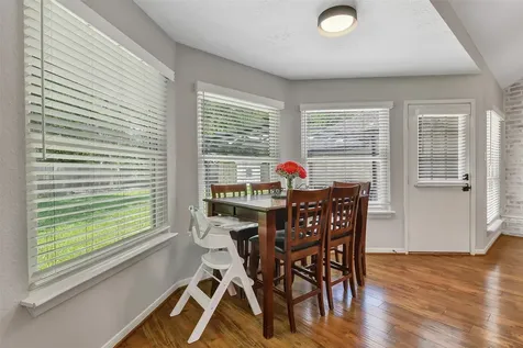 1312 Osborne Drive Friendswood TX 77546