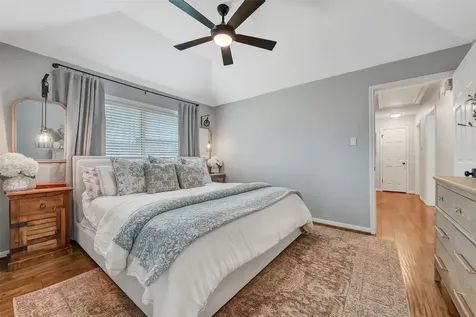 1312 Osborne Drive Friendswood TX 77546