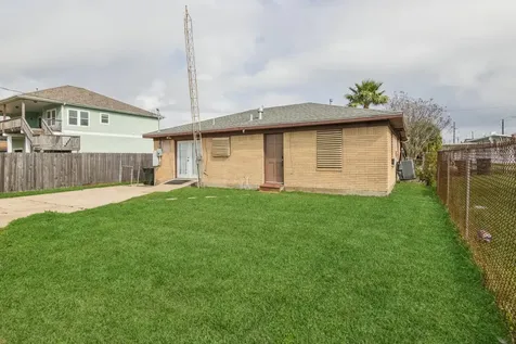 2317 Wimcrest Street Galveston TX 77551