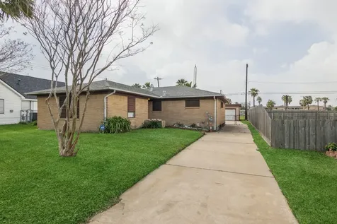 2317 Wimcrest Street Galveston TX 77551