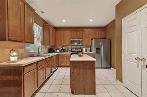 19119 Poplar Trails Lane Tomball TX 77375