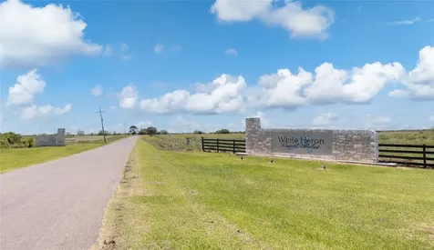Lot 5-6 Mockingbird Lane Anahuac TX 77514