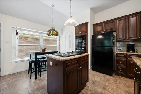 2514 S Strathford Lane Kingwood TX 77345