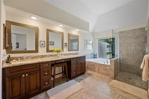 2514 S Strathford Lane Kingwood TX 77345