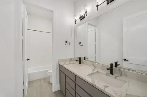 3220 Royal Oaks Hollow Lane Houston TX 77082