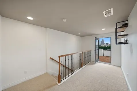 1716 Dart Street Houston TX 77007