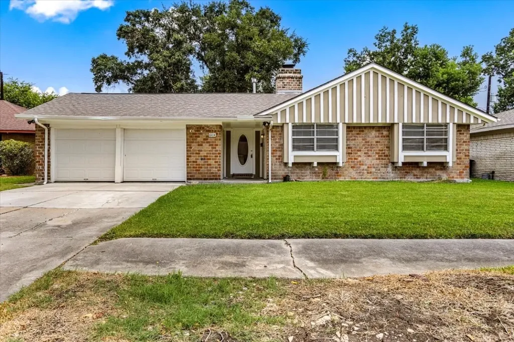 6414 Heatherbloom Drive Houston TX 77085