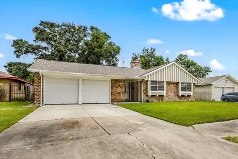 6414 Heatherbloom Drive Houston TX 77085
