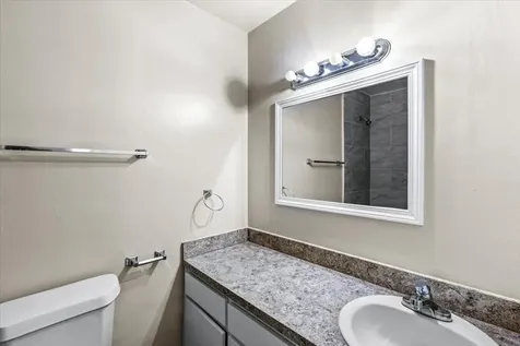 6414 Heatherbloom Drive Houston TX 77085