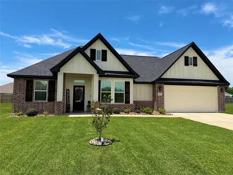 817 Greystone Lane Angleton TX 77515