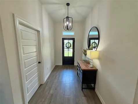817 Greystone Lane Angleton TX 77515