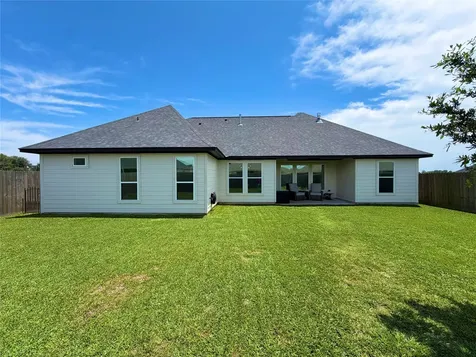 817 Greystone Lane Angleton TX 77515