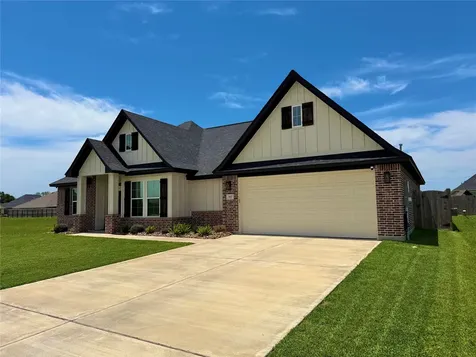 817 Greystone Lane Angleton TX 77515