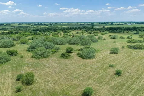 13041 Seydler Road Weimar TX 78962