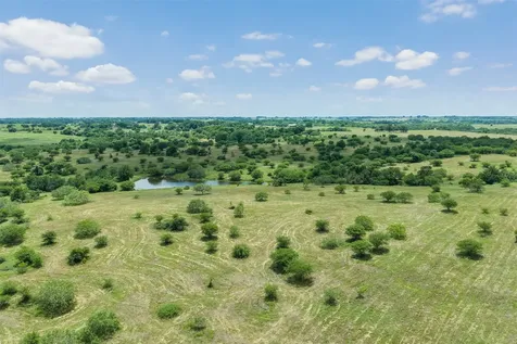 13041 Seydler Road Weimar TX 78962