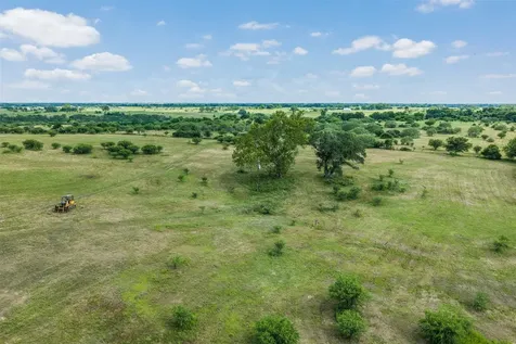 13041 Seydler Road Weimar TX 78962