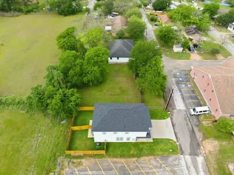 1314 Washington Street Brenham TX 77833