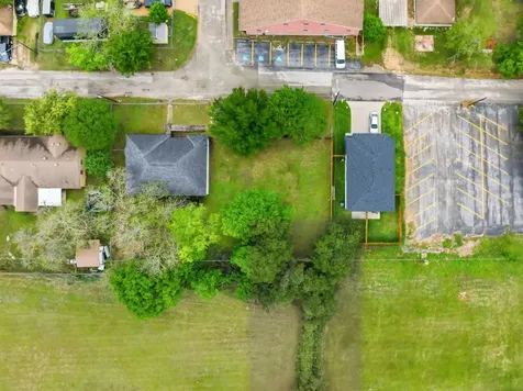 1314 Washington Street Brenham TX 77833