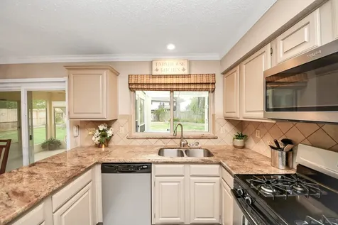 8403 Hot Springs Drive Houston TX 77095